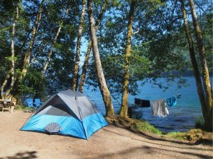 Kamperen in een tent in Canada