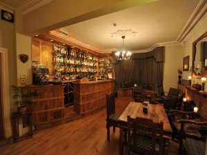 Eetkamer hotel Loch Lomond