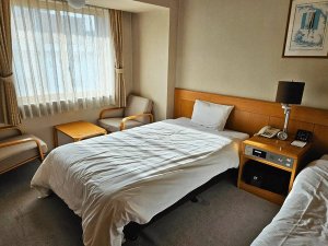 hotel kamer lake akan