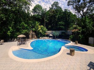 Tortuguero, zwembad in lodge