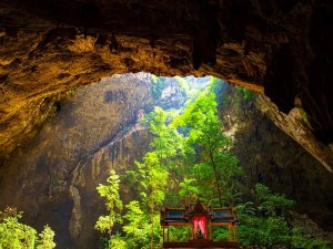 grot hua hin