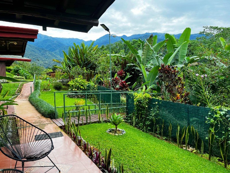 Uitzicht bij San Gerardo de Rivas hotel