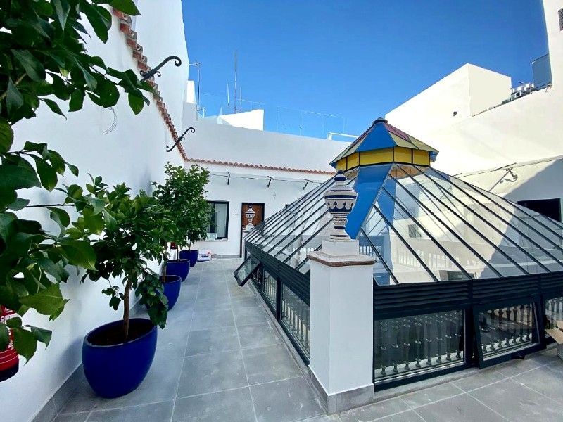 hotel sevilla