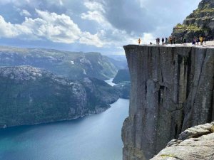 Preikestolen hike
