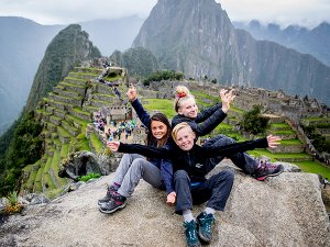 peru met kinderen