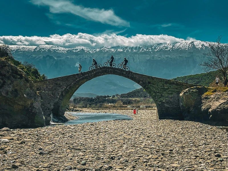 E-bike tour Permet