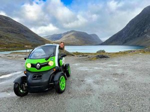 E-car in Geiranger Noorwegen