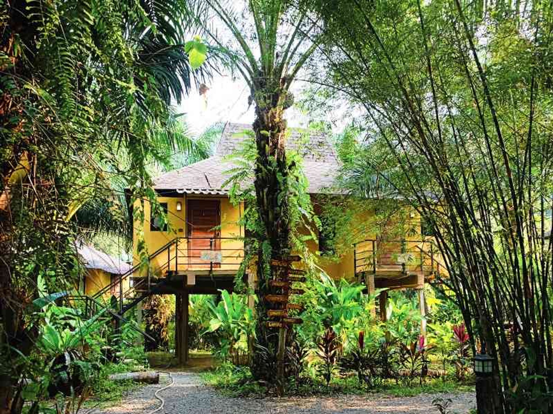 Khao Sok Anurak bungalow