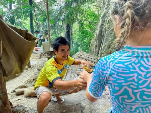 Khao Sok local