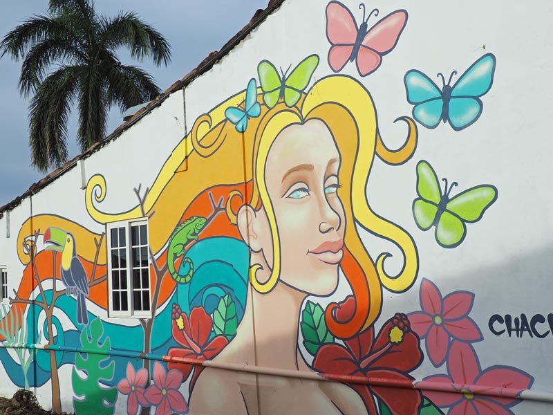 Pedasi graffiti