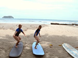 Surfen met het gezin in Costa Rica