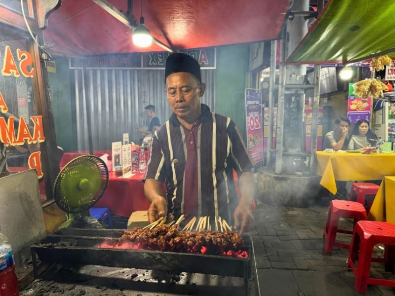 Streetfood in Jakarta Indonesie sate