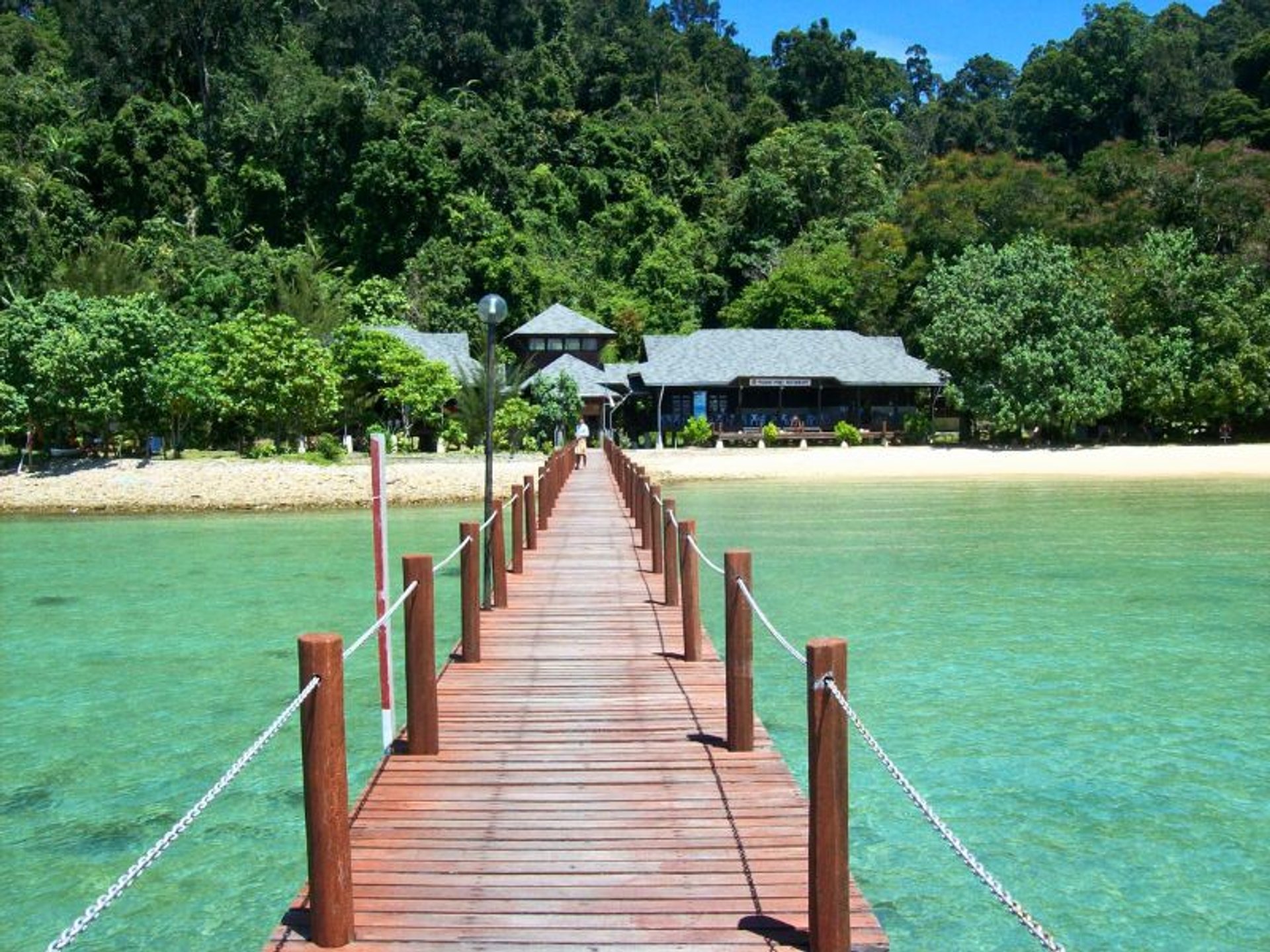 Steiger naar Gaya Island - Borneo