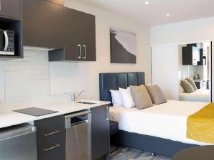wellington hotel