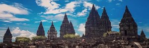 De prambanan bij Yogyakarta op Java Indonesie