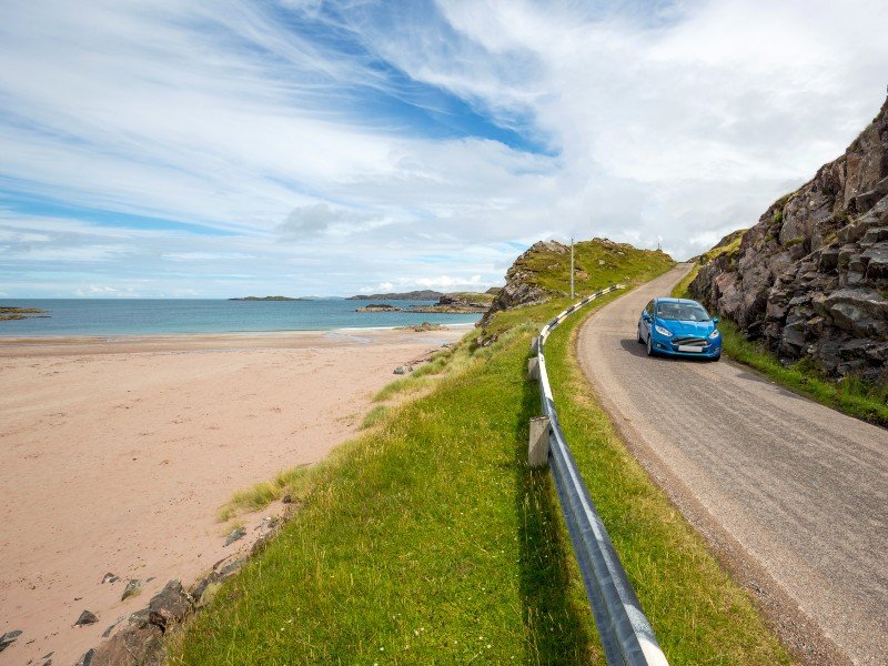 Rijden langs de noordkust Schotland