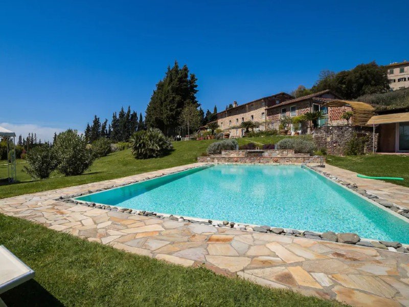 Zwembad bij accomodatie in Toscane