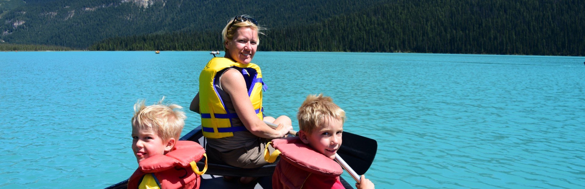 Canada blauwe meren met gezin