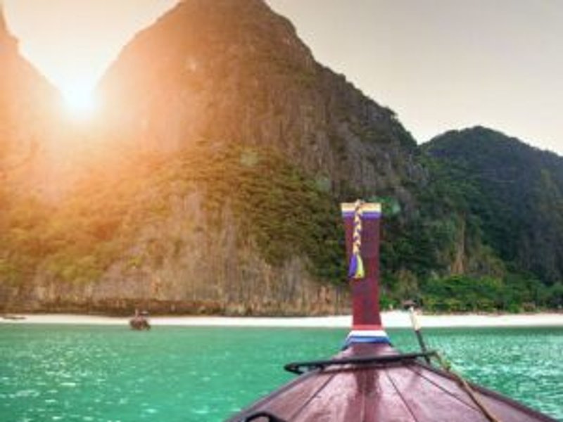 boot naar maya bay