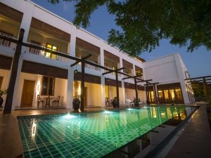 hotel in bagan