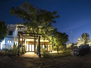 hotel in bagan