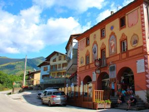 hotel val maira